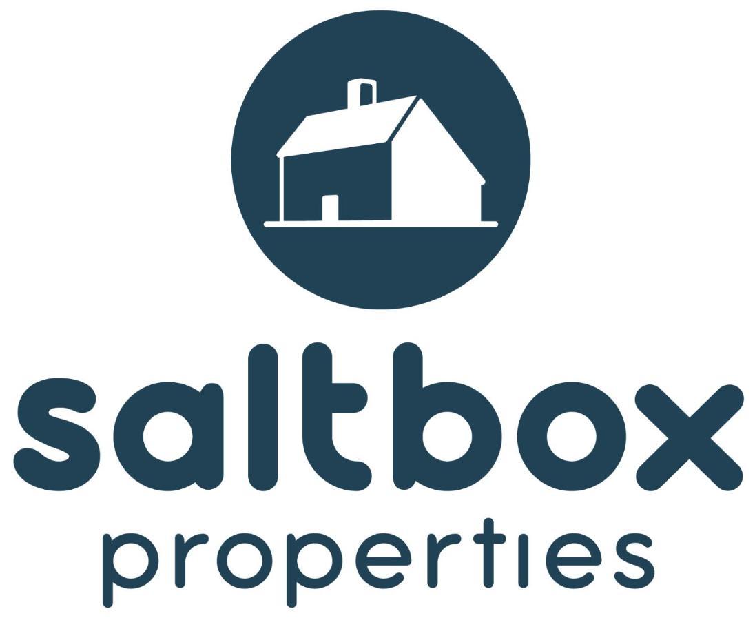 Saltbox Stays- Large 3 Bed House!! 3 Bathrooms, Garden, Fast Wifi, Sleeps 6 Суодлинкоут Екстериор снимка